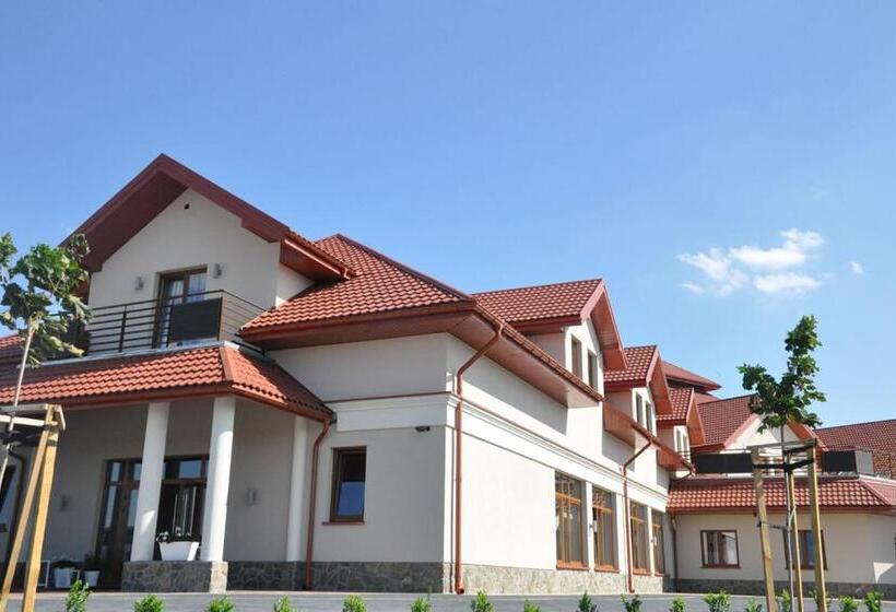 ユースホステル Malinowy Dwór Wieluń