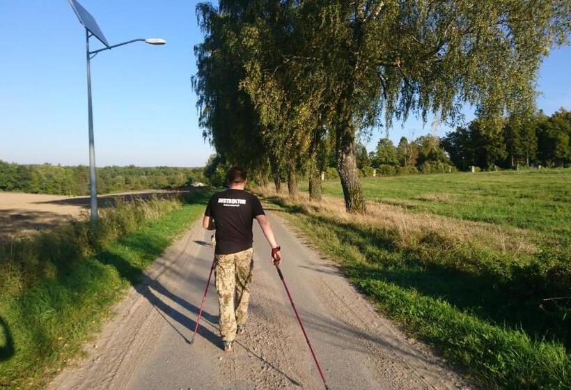 فندق صغير Pałac Pod Bocianim Gniazdem