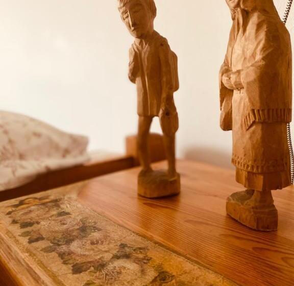 فندق صغير Restauracja Pensjonat Buda