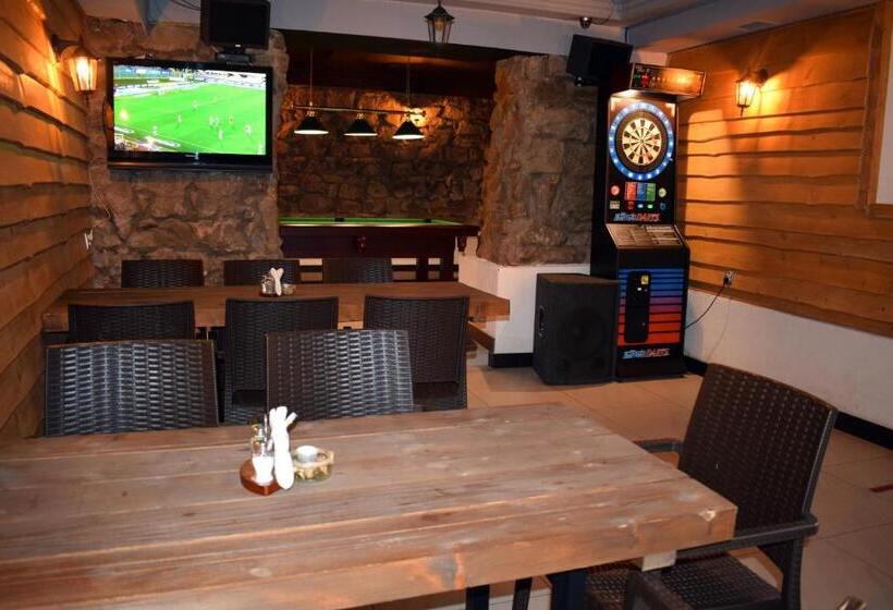 旅馆 Sepia Restauracja & Noclegi