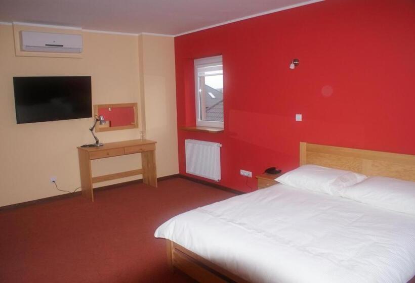 Общежитие U Hołosia