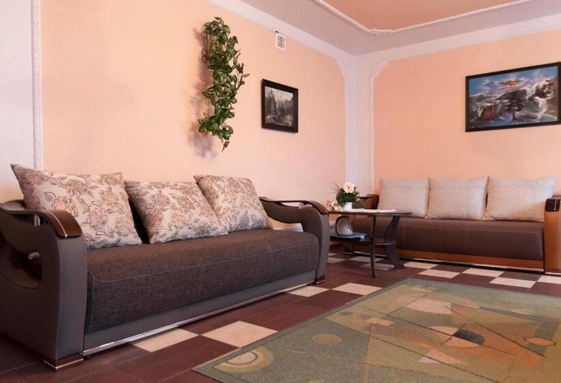 旅馆 Usługi Hotelarskie Las Vegas