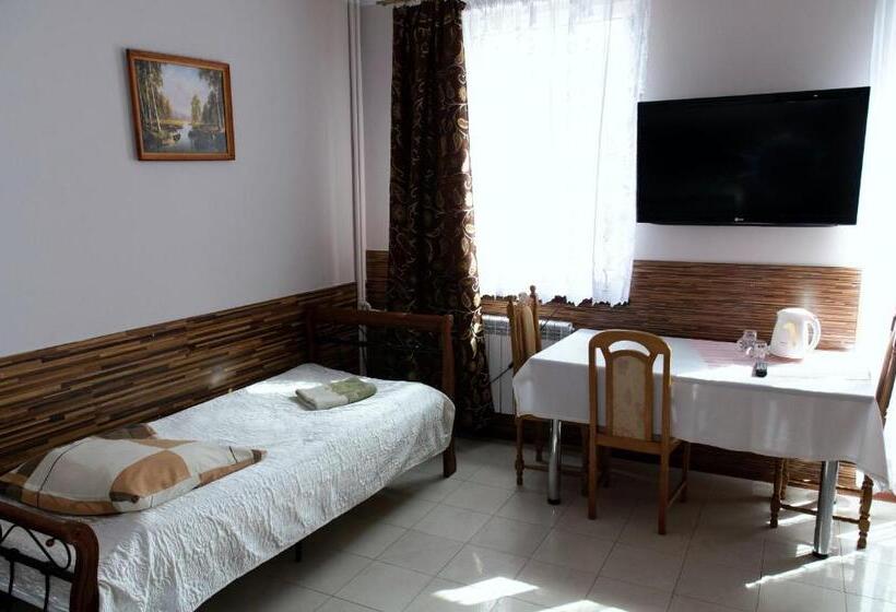 旅馆 Usługi Hotelarskie Las Vegas