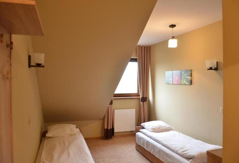 הוסטל Zagłoba Karczma