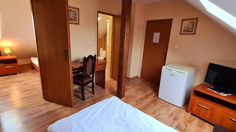 هاستل Zajazd Motel Staropolski
