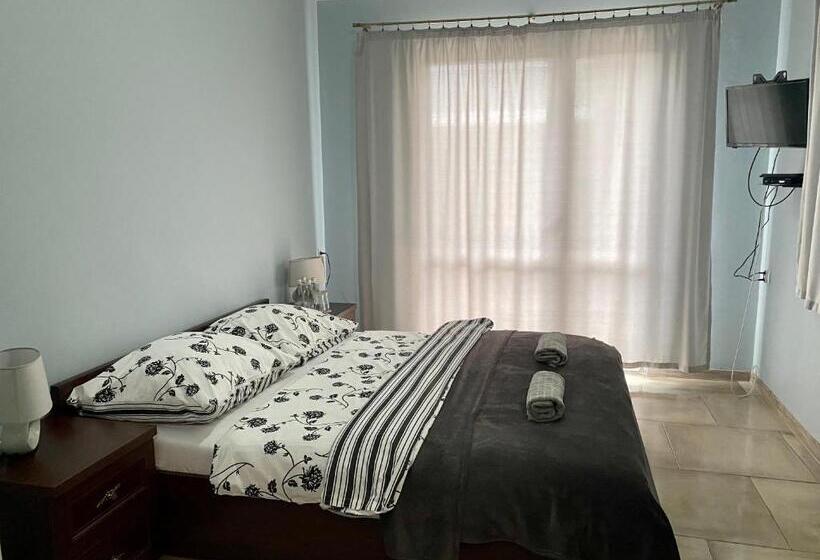 הוסטל Zajazd Park