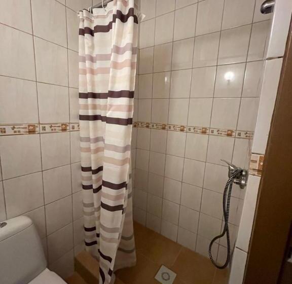 הוסטל Zajazd Restauracja Derby