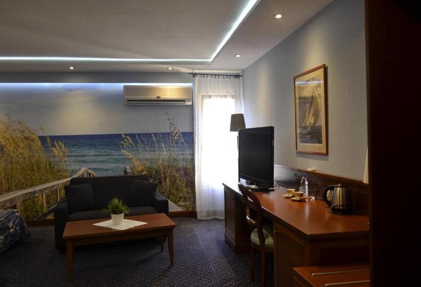 הוסטל Zajazd Restauracja Paradise