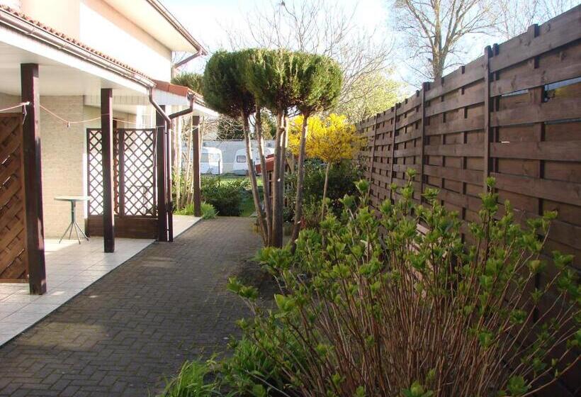 مبيت وإفطار Dom Gościnny Marcela