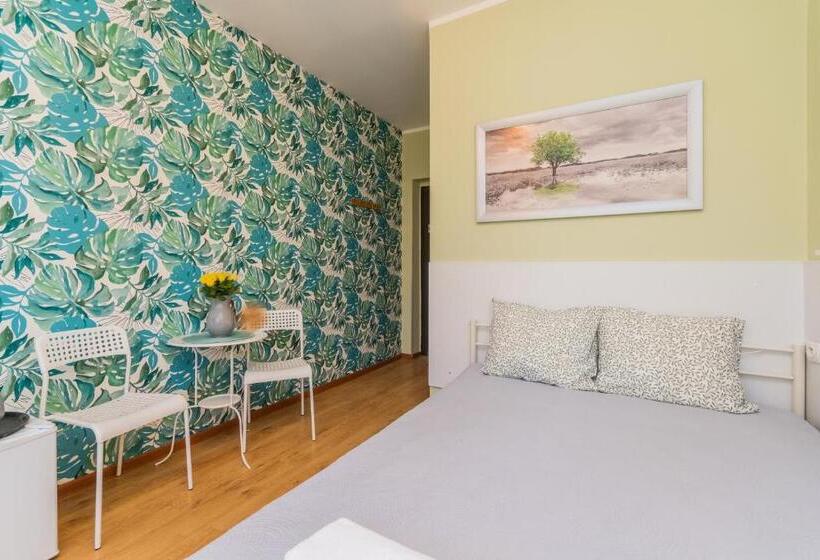 Bed and Breakfast Dom Goscinny Luna