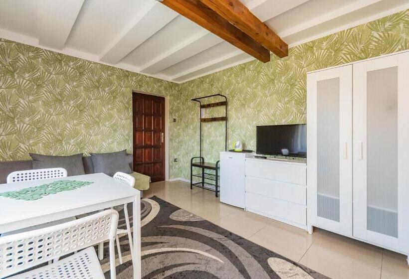 Bed and Breakfast Dom Goscinny Luna