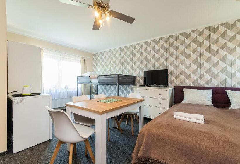 Bed and Breakfast Dom Goscinny Luna