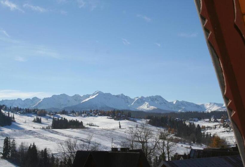 مبيت وإفطار Dom Wczasowy Krystyna