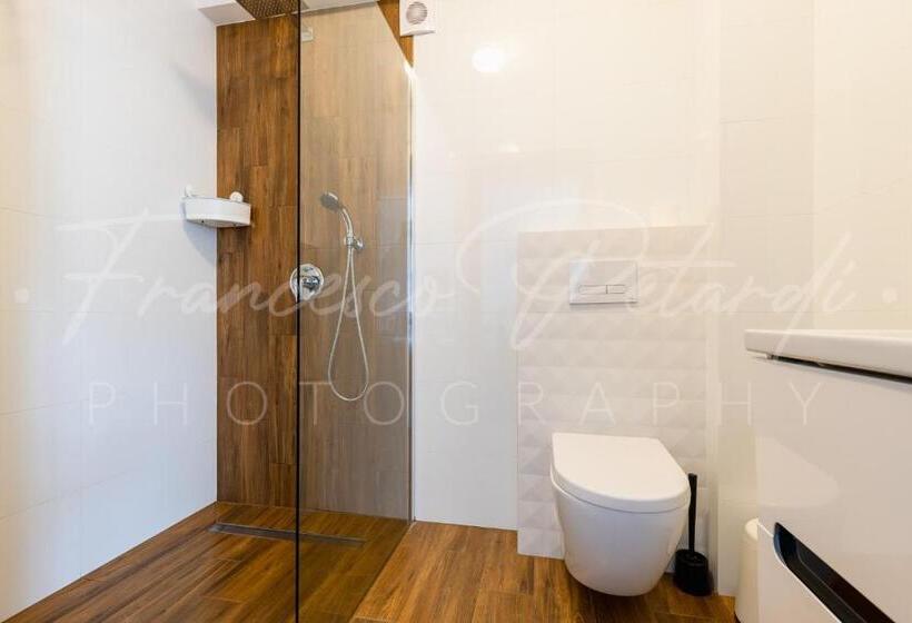 تختخواب و صبحانه Dw Szarotka