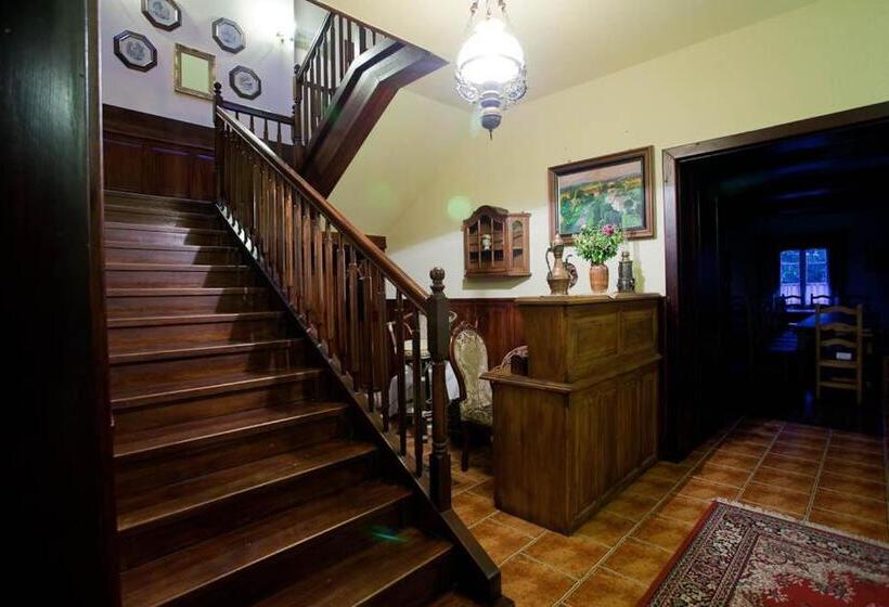 住宿加早餐 Dwór Na Wichrowym Wzgórzu