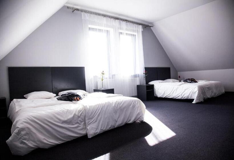 ベッドアンドブレックファースト Essenza Party Center