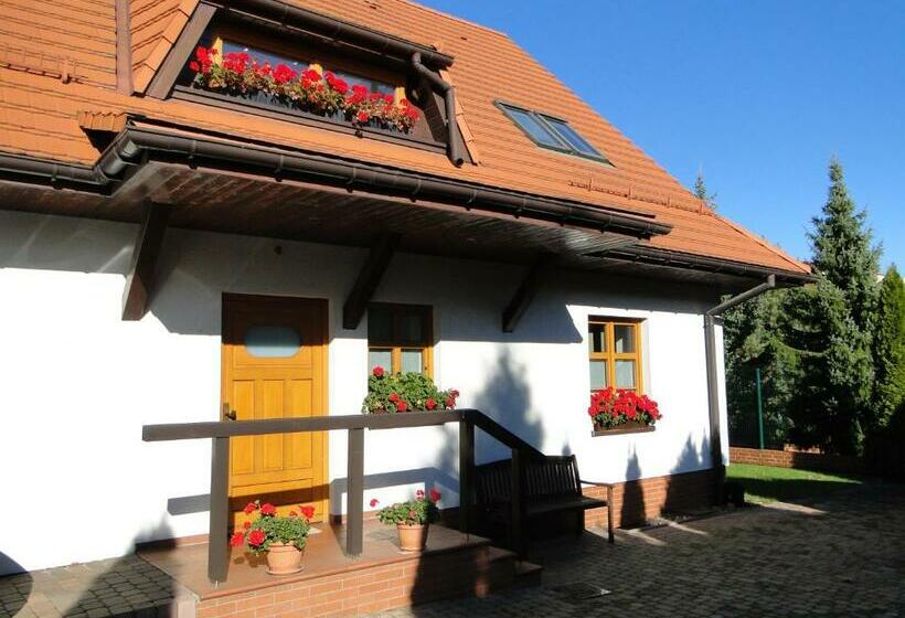 تختخواب و صبحانه Giszowiec Pokoje Gościnne Przyjazna 9