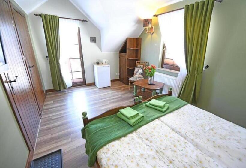 Bed and Breakfast Gościniec Malinówka