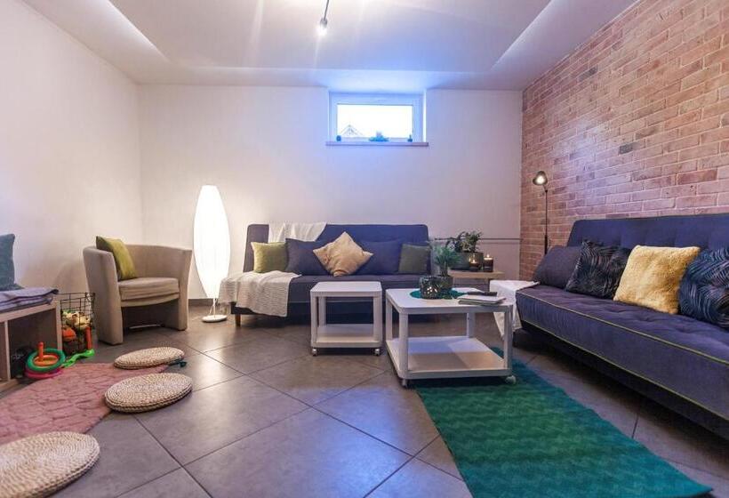 Bed and Breakfast Gościniec Przywidzki