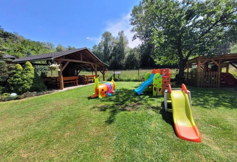 민박 Gosciniec Pod Brzegiem