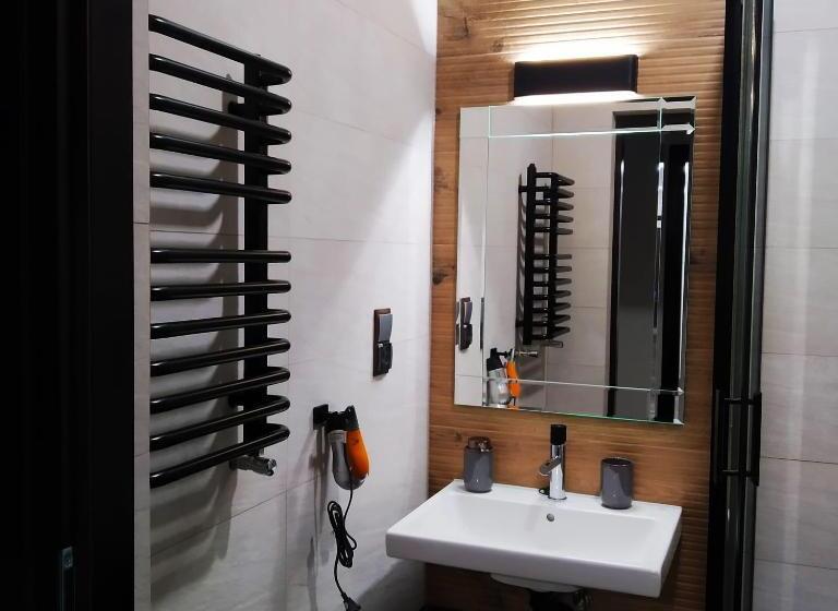 تختخواب و صبحانه Lawenda