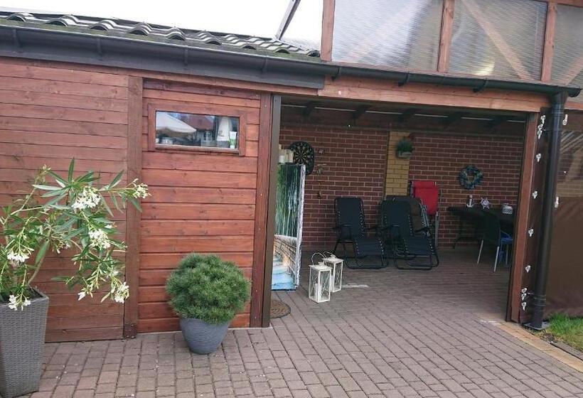 Bed and Breakfast Letnia Willa Jacuzzi & Sauna