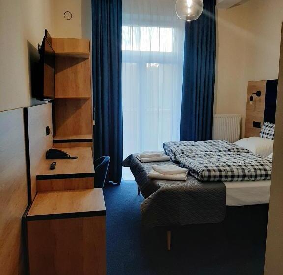 تختخواب و صبحانه Narciarski Dworek