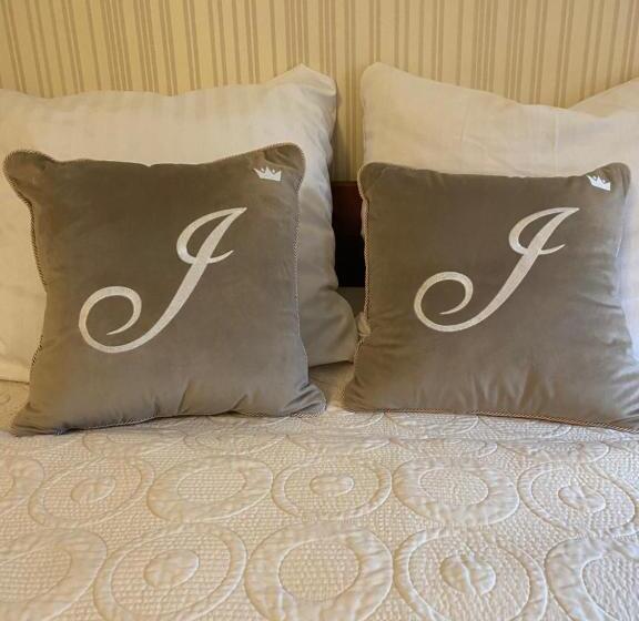 مبيت وإفطار Pałac Jabłonowo