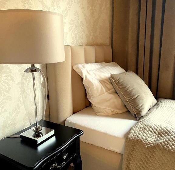 ベッドアンドブレックファースト Pałac Jabłonowo