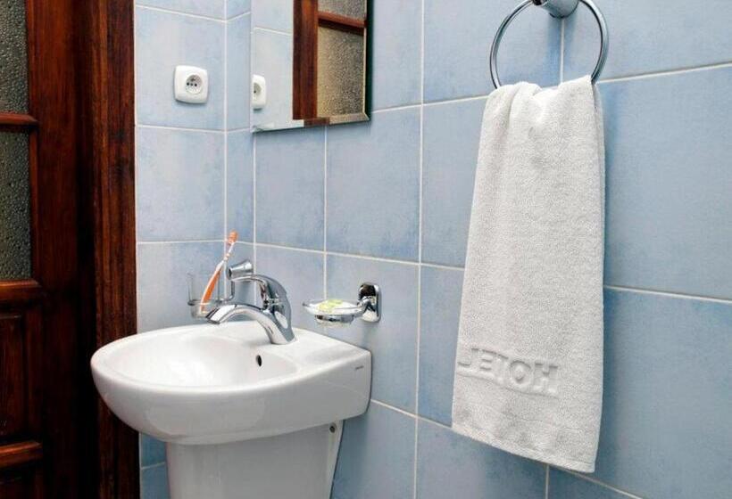 צימר Pałacyk W Lisewie