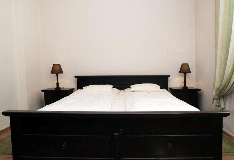 צימר Pałacyk W Lisewie