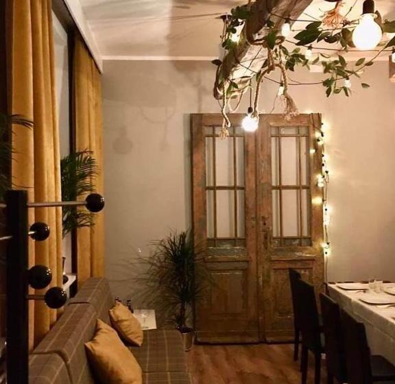 مبيت وإفطار Parkova   Pokoje Hotelowe