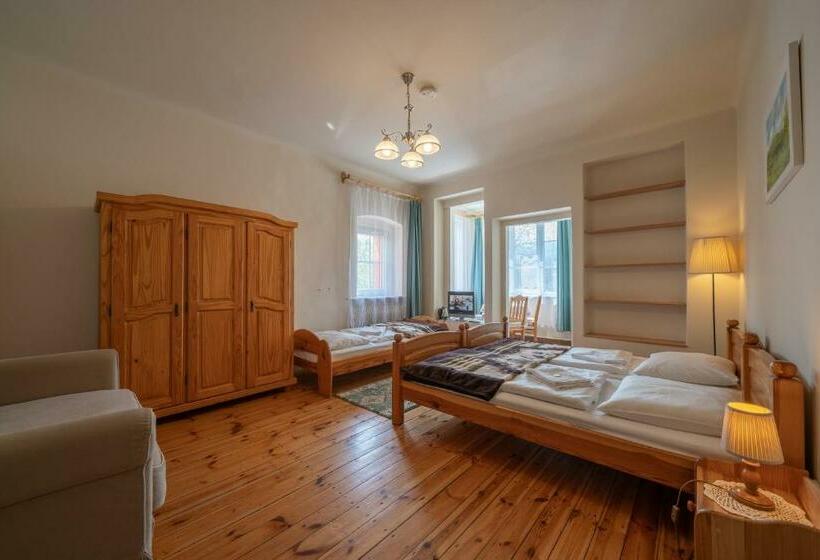 مبيت وإفطار Pensjonat Jeleni Róg