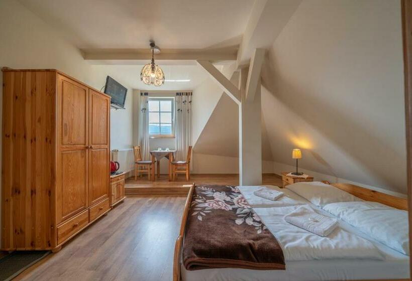 مبيت وإفطار Pensjonat Jeleni Róg