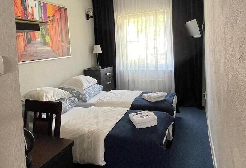 تختخواب و صبحانه Marmas Jastrzębia Góra