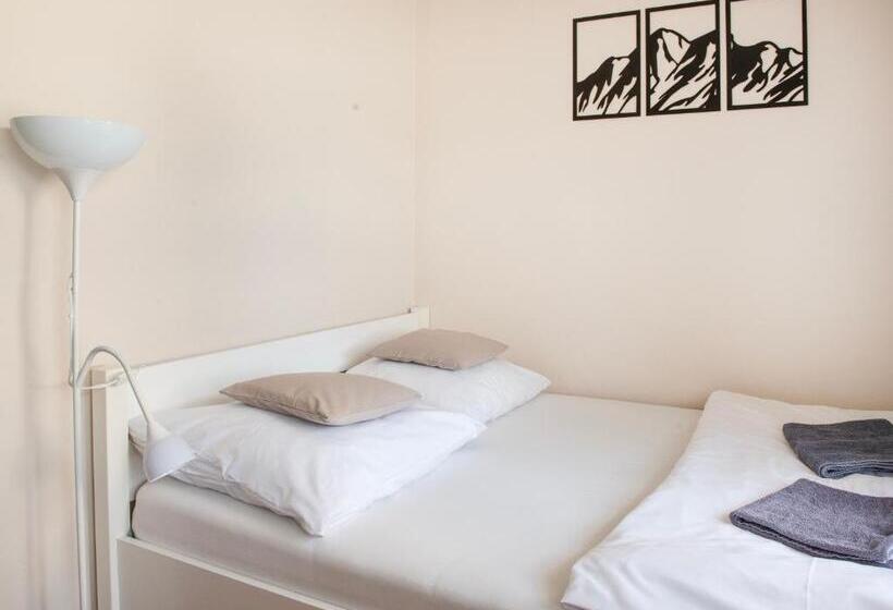 ベッドアンドブレックファースト Pokoje Gościnne Izabela