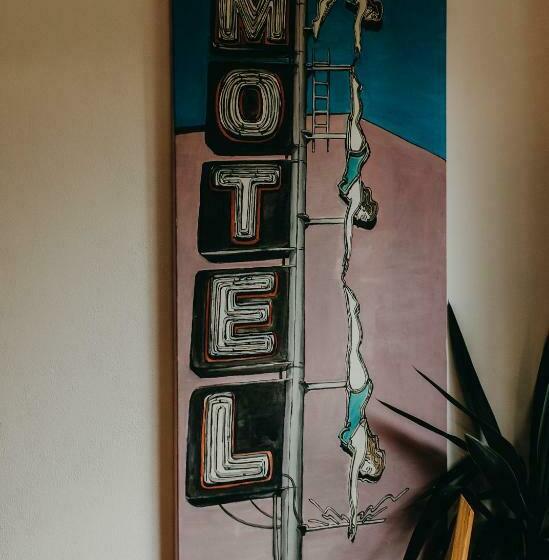 צימר Salon Win Wine Bar & Apartments