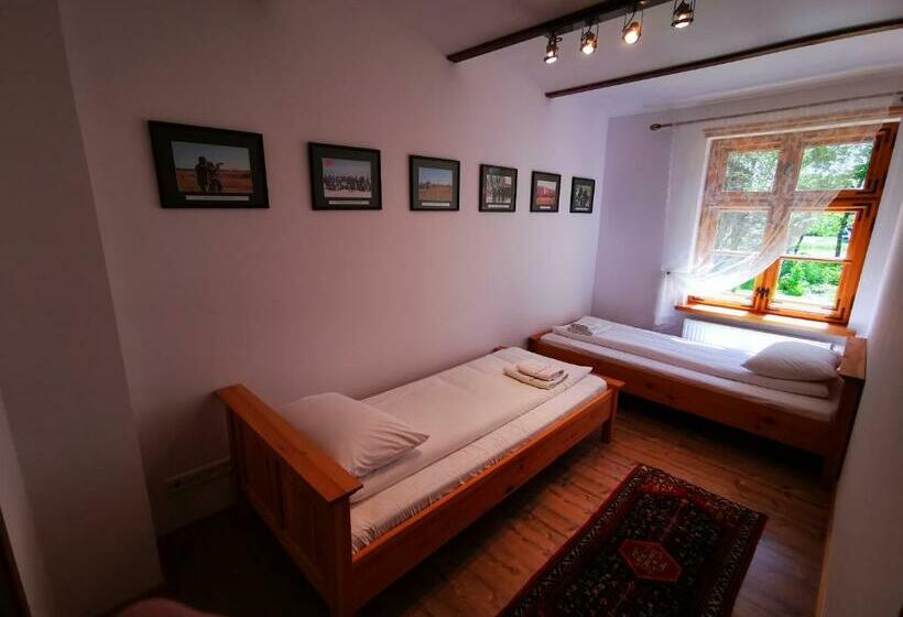 مبيت وإفطار Ułańska Zagroda