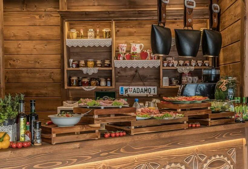 تختخواب و صبحانه Villa Adamo&spa