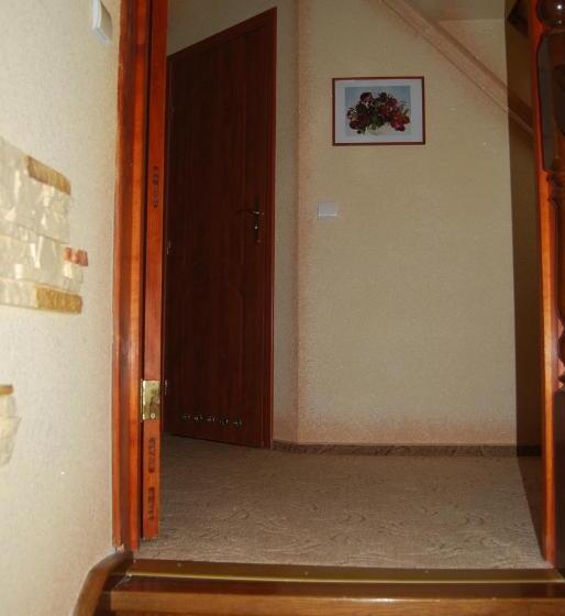 ベッドアンドブレックファースト Villa Europa