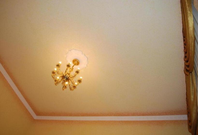 ベッドアンドブレックファースト Villa Europa