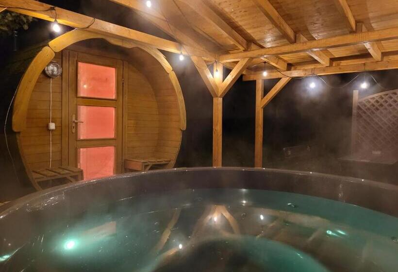 Bed and Breakfast Villa Holma Agroturystyka