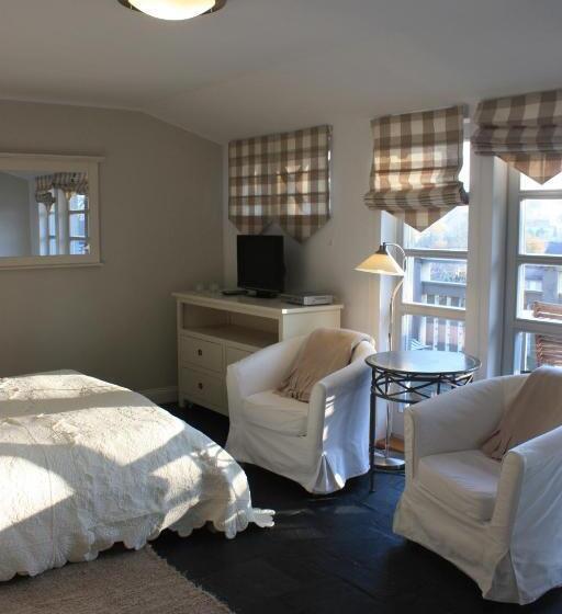 ベッドアンドブレックファースト Villa Park Wisełka Spa & Wellness