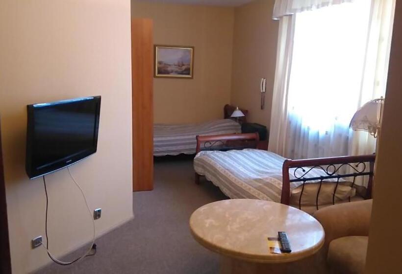 Bed and Breakfast Villa Podkowa