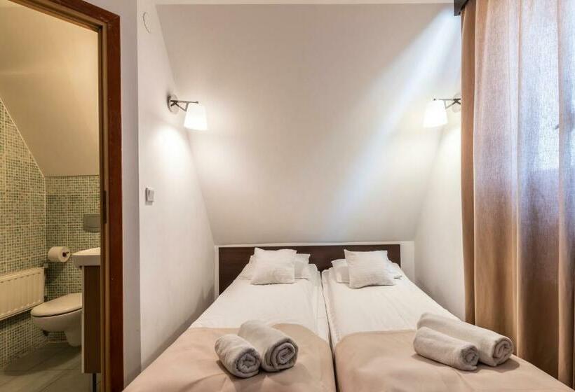 צימר Willa Hyrny