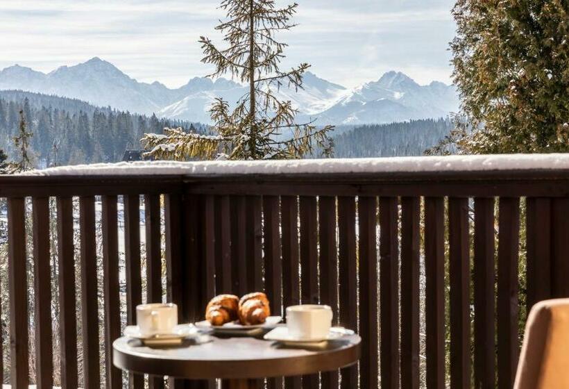 צימר Willa Hyrny