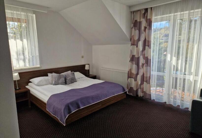 تختخواب و صبحانه Willa Miła