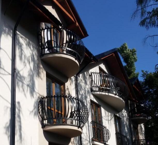 تختخواب و صبحانه Willa Miła