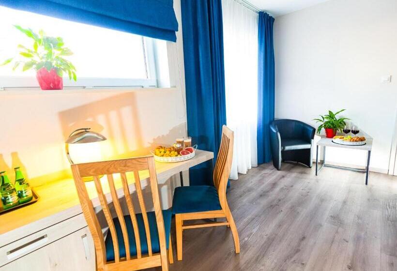 住宿加早餐 Willa Moćkówka