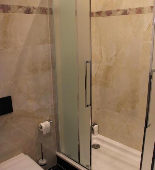 مبيت وإفطار Willa Olympia